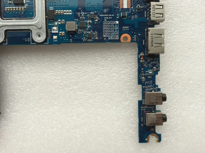 6050A2466401-MB-A03_HSTNN-I07C-UMA_IMG_7490 (9).webp