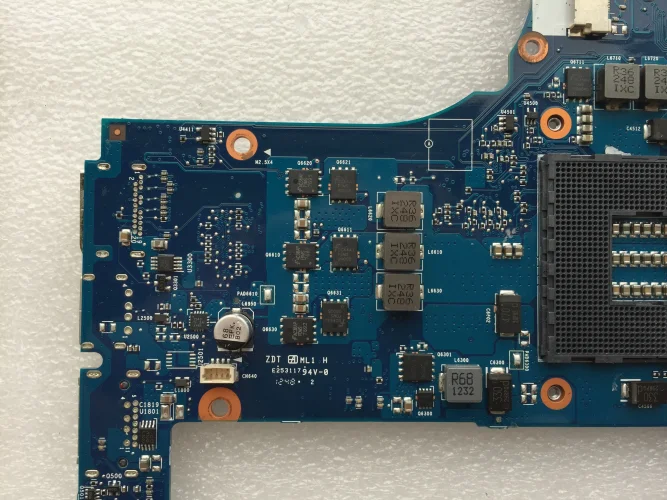 6050A2466401-MB-A03_HSTNN-I07C-UMA_IMG_7490 (7).webp