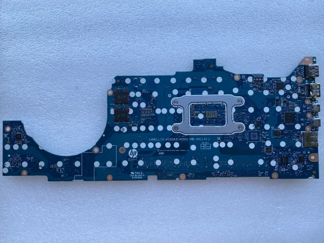 CAMELLIA-6050A3140901-MB-A01_DISCRETE_IMG_4332 (2).webp